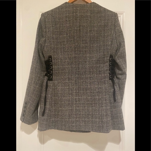 LF Seek the Label double breasted corseted plaid blazer - Picture 2 of 7